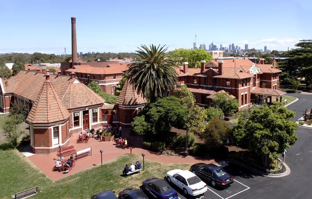 Yarra House Vandrerhjem Melbourne Eksteriør bilde