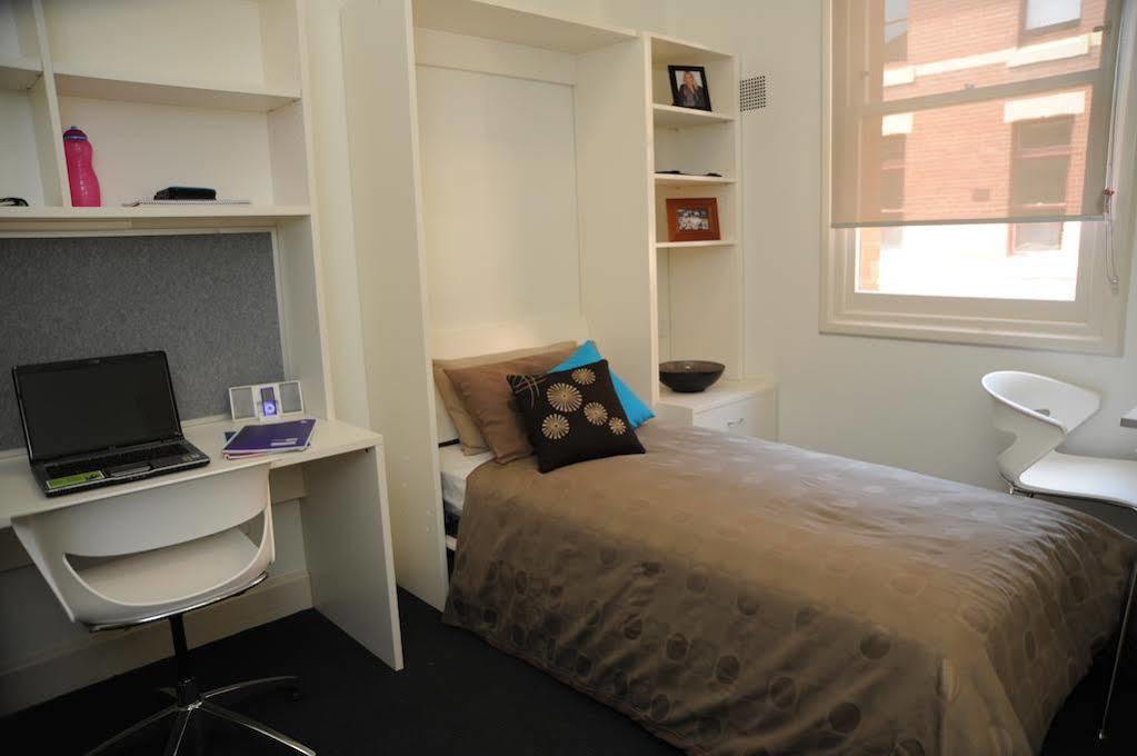 Yarra House Vandrerhjem Melbourne Eksteriør bilde